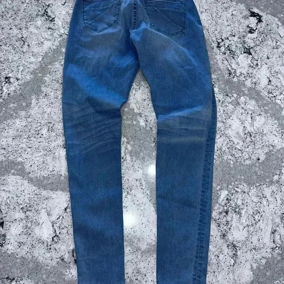 Jeans - Picture 3 of 5